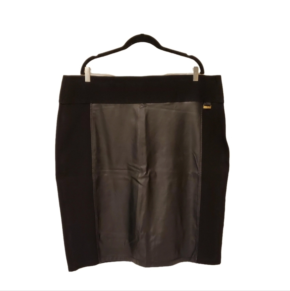 Calvin Klein Gorgeous Plus Size Faux Leather Skirt Size 2X